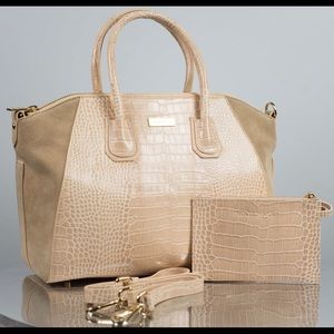 NIVIA tote from Canadian designer KODA NIVOLI.